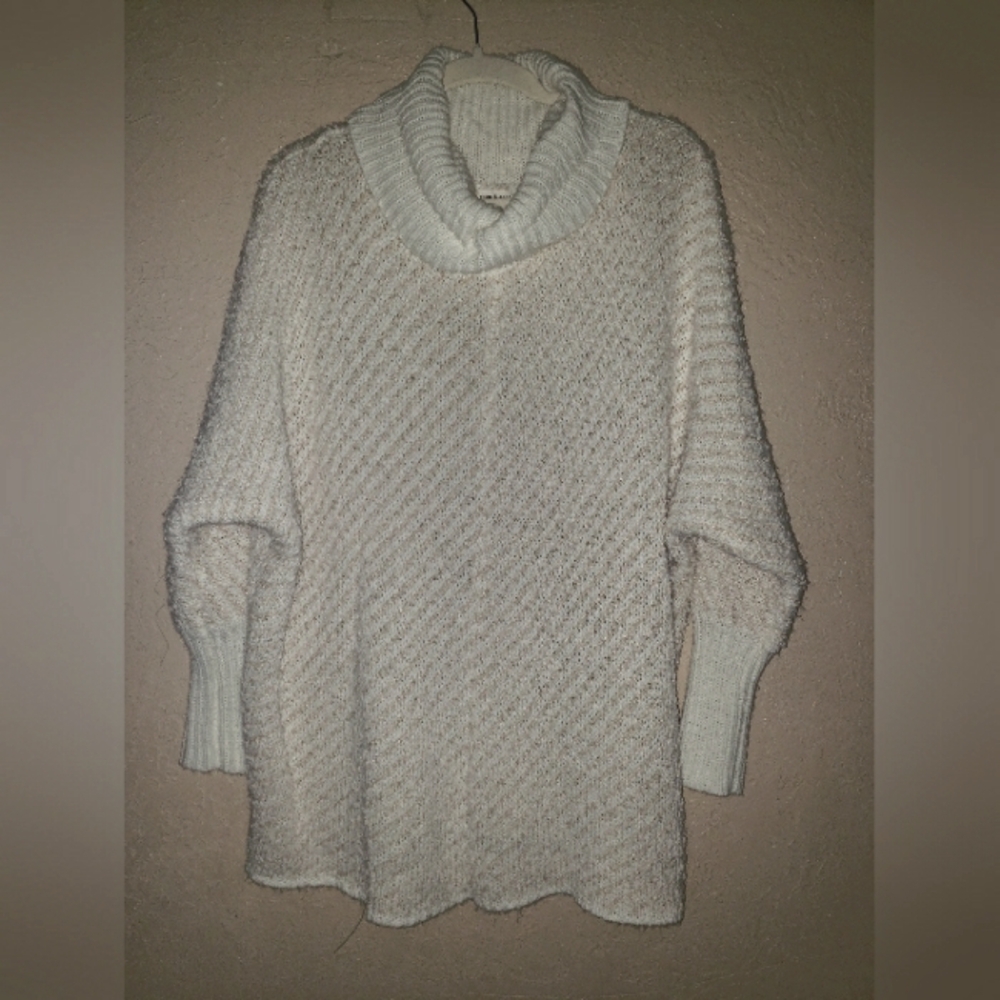 Moon & Madison cream white stripe sweater S